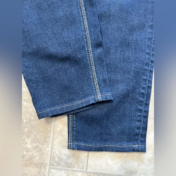 Women’s Silver jeans distressed Sam 30/29 - Picture 8 of 9